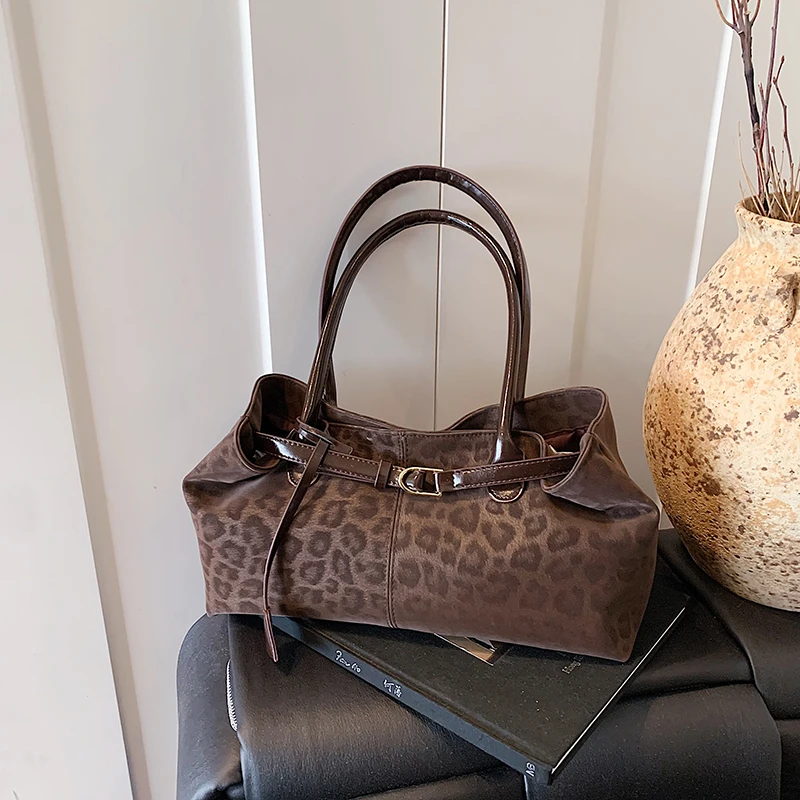 Women Bags Discount - Leopardo impressão linha de costura ferrolho