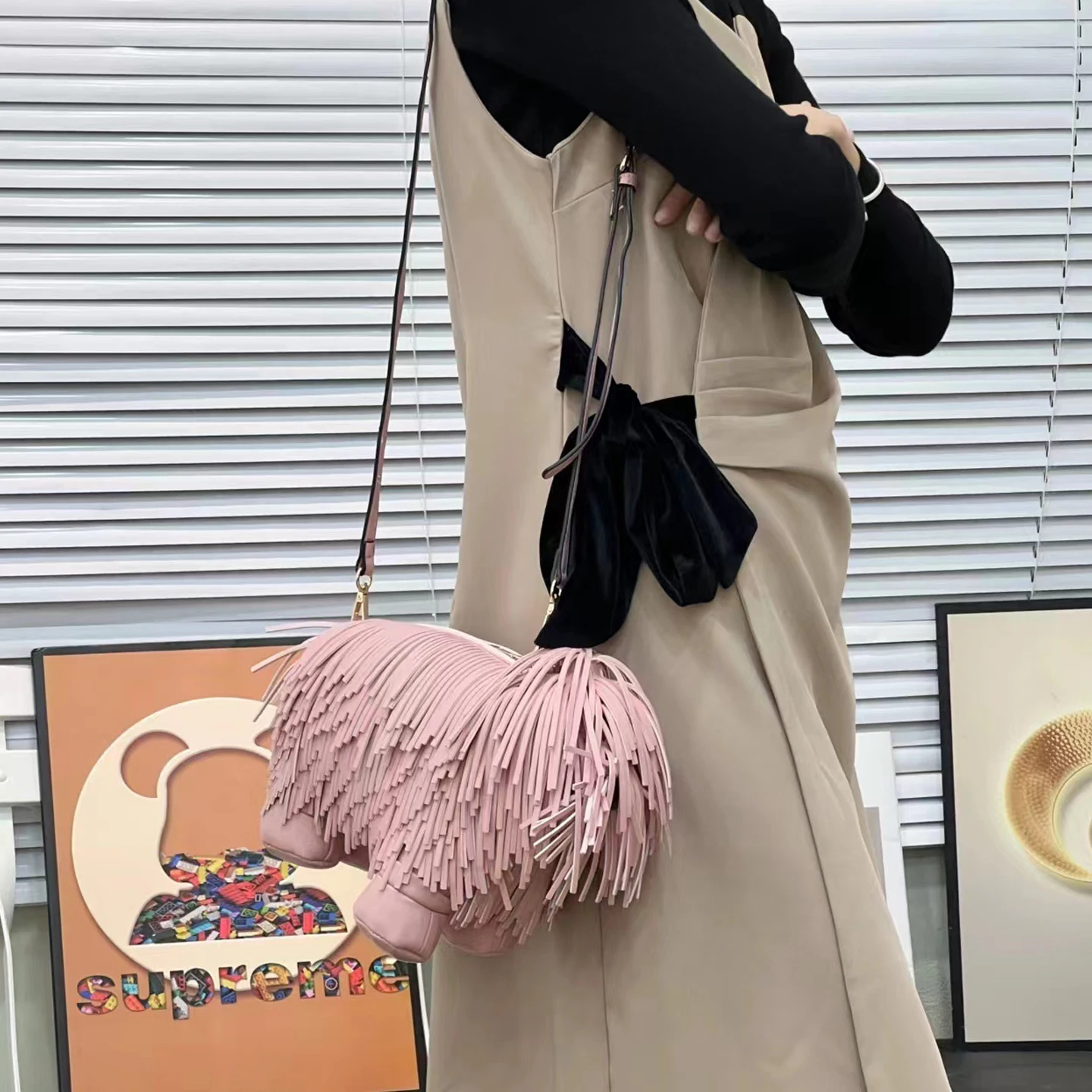 Nova Bolsa em Forma de Cachorr - Women'S Bags New Look avaliação e preço